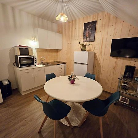 Gite Eglantine 2 à 6 personnes avec SPA DANS RESIDENCE Ventron Extérieur photo