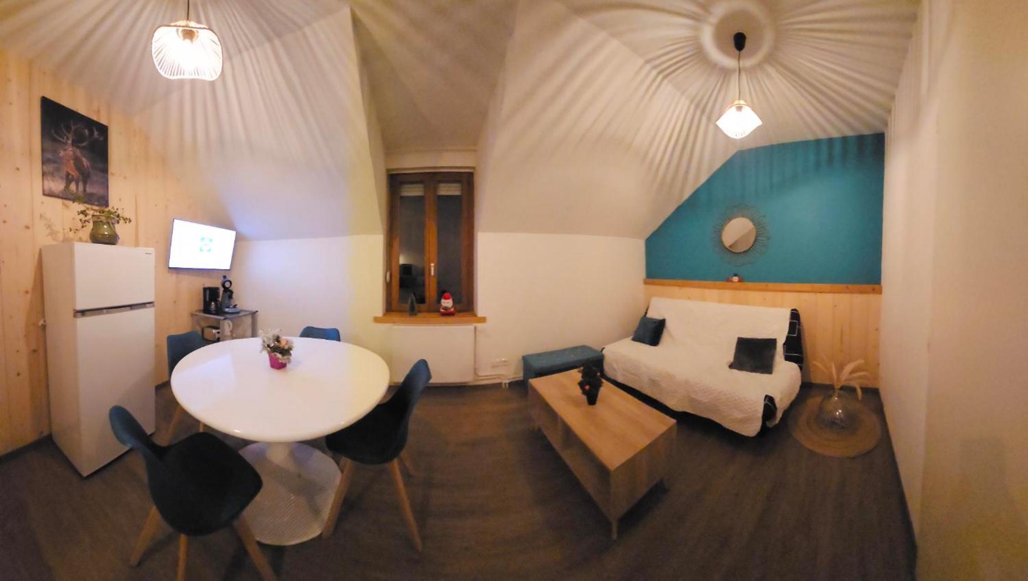 Gite Eglantine 2 à 6 personnes avec SPA DANS RESIDENCE Ventron Extérieur photo